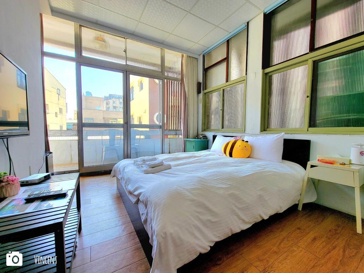 Honey House Tainan Bed & Breakfast Exterior photo