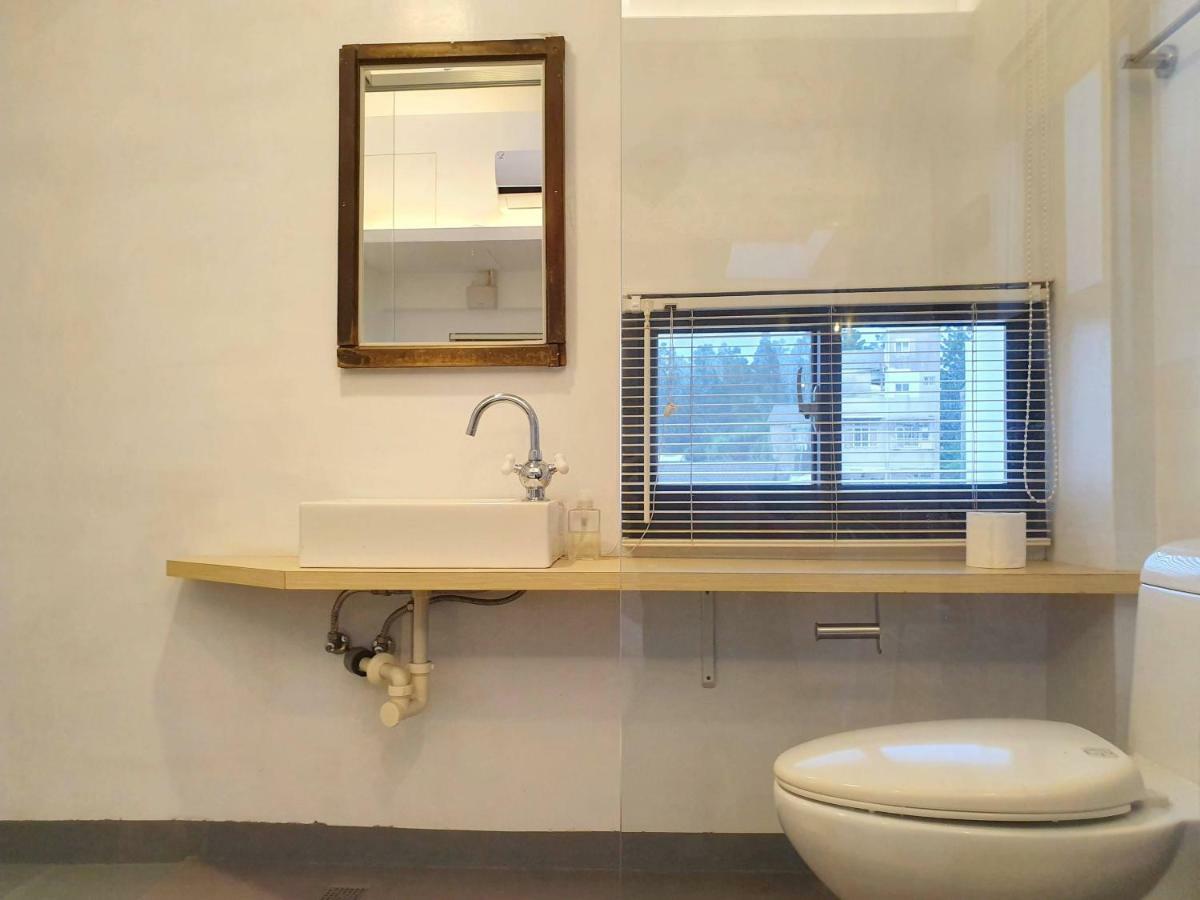 Honey House Tainan Bed & Breakfast Exterior photo